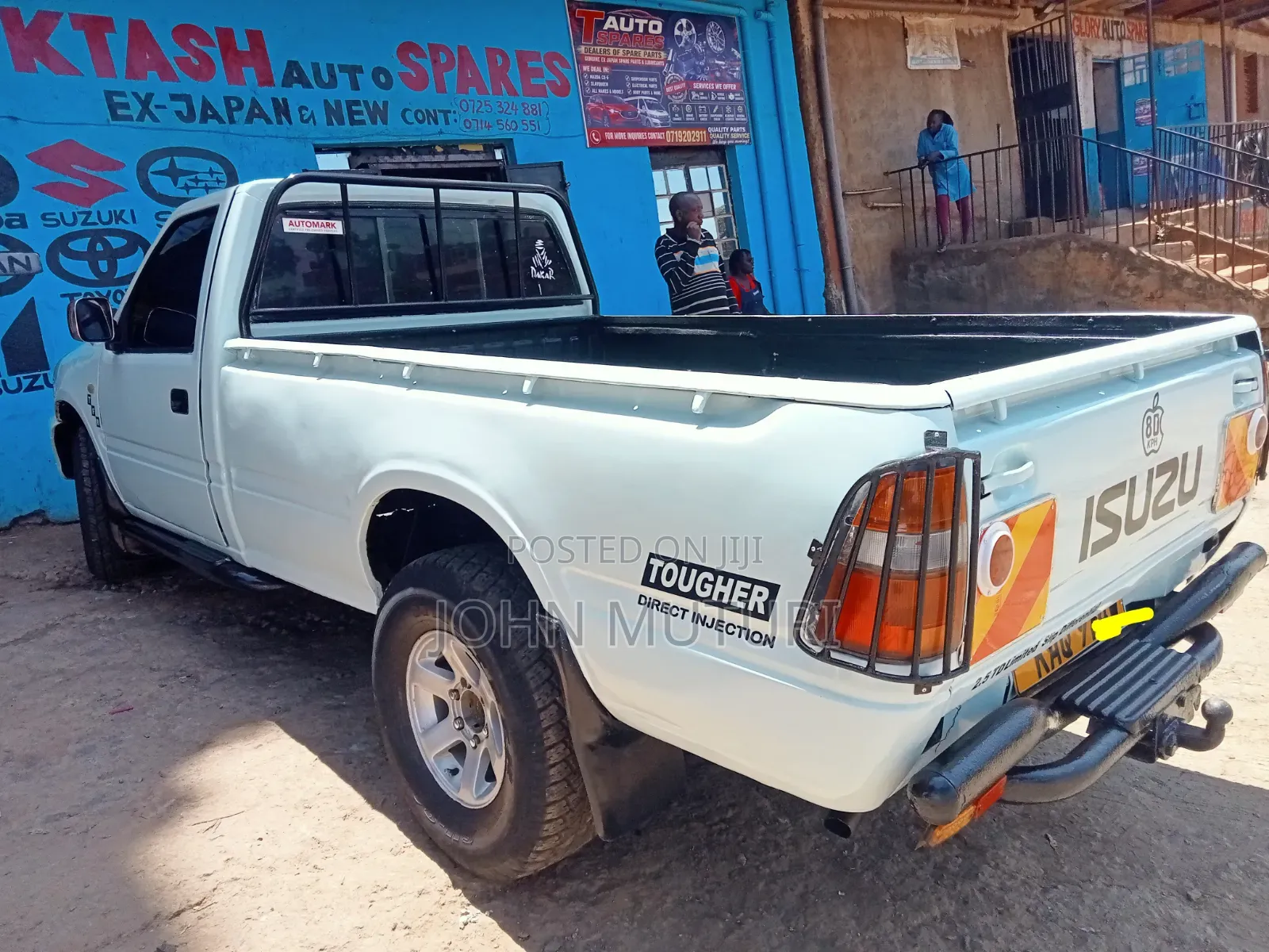 Isuzu Tougher 2003 Blue
