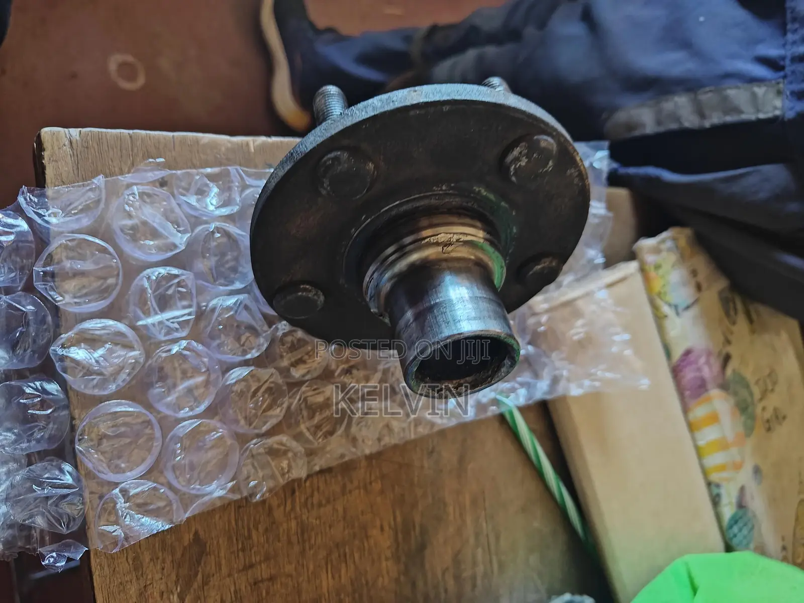 Premio Nyoka Front Wheel Outer Hub