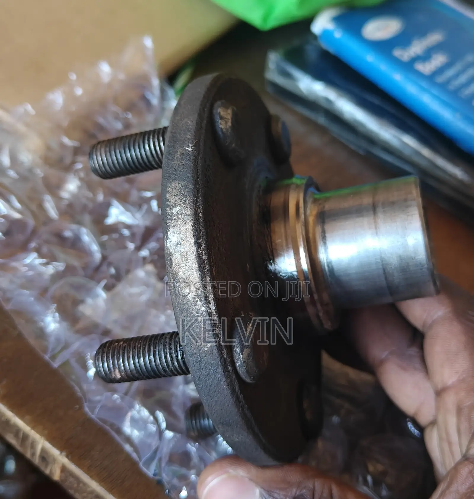 Premio Nyoka Front Wheel Outer Hub