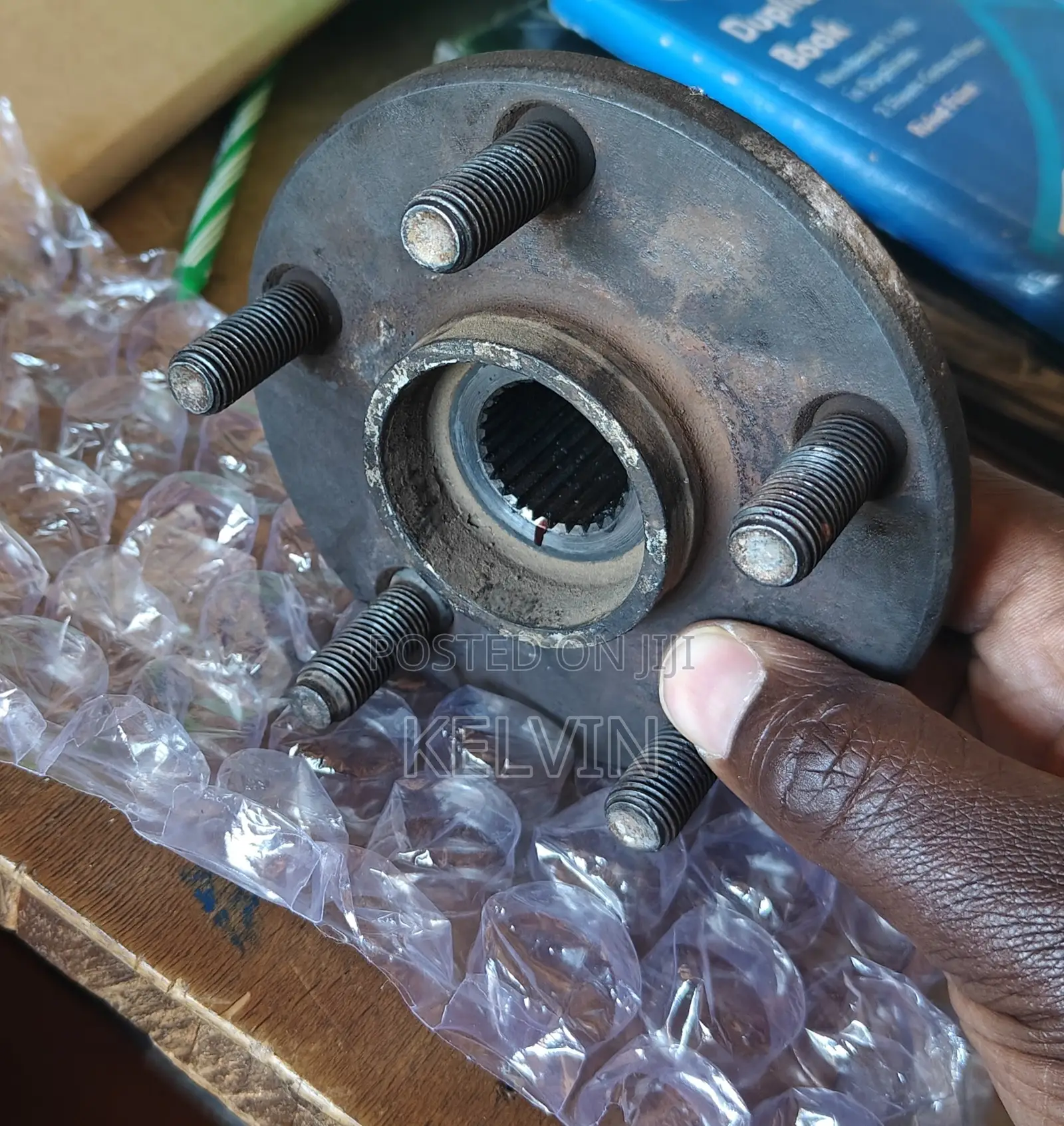 Premio Nyoka Front Wheel Outer Hub