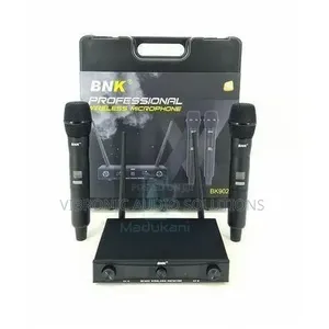 BNK BK902 Wireless Microphone