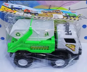 Closed Garbage Truck