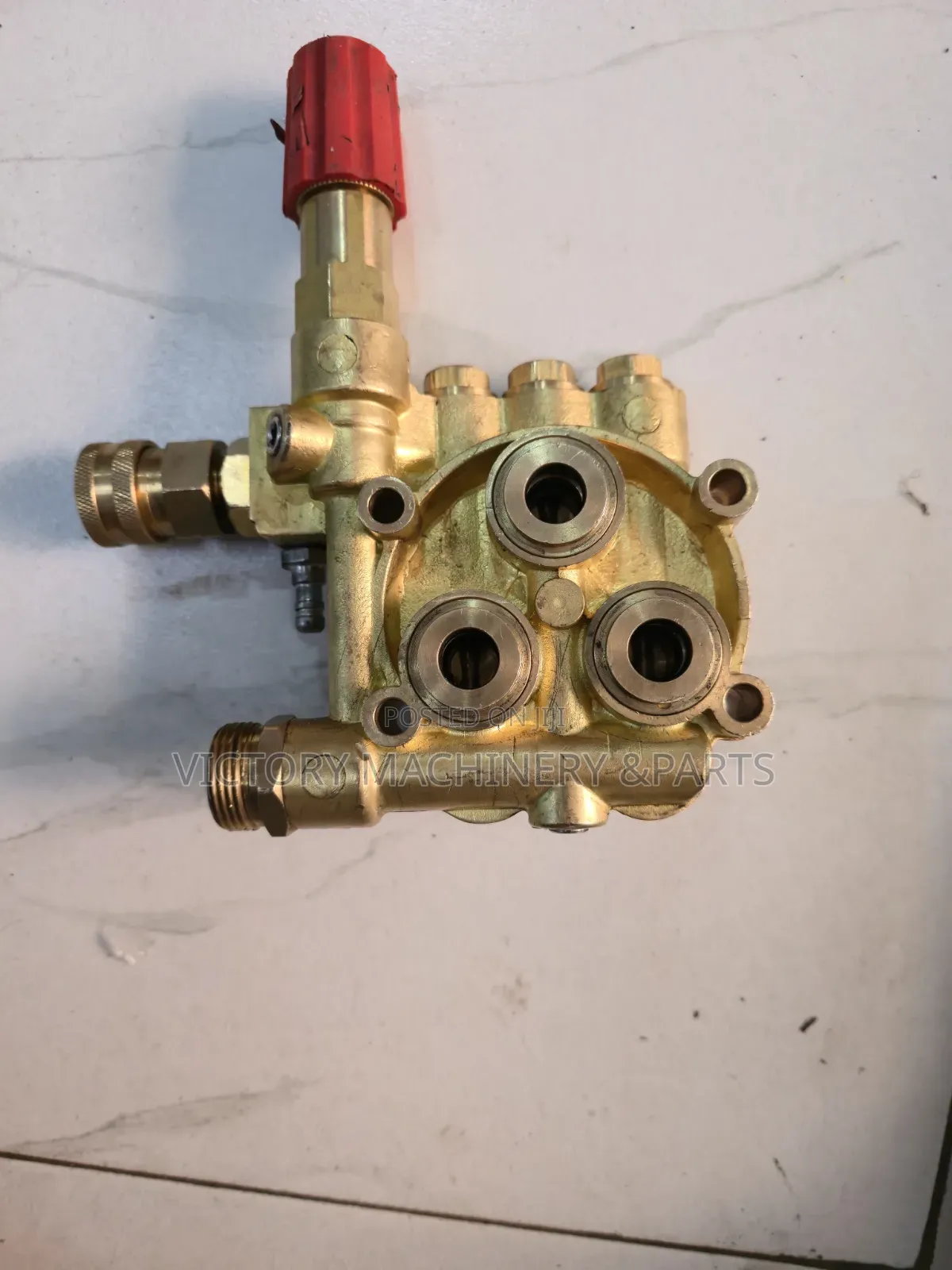 14m20/2525/ 3hp Pressure Washer Inlet /OUT LET PUMP COVER