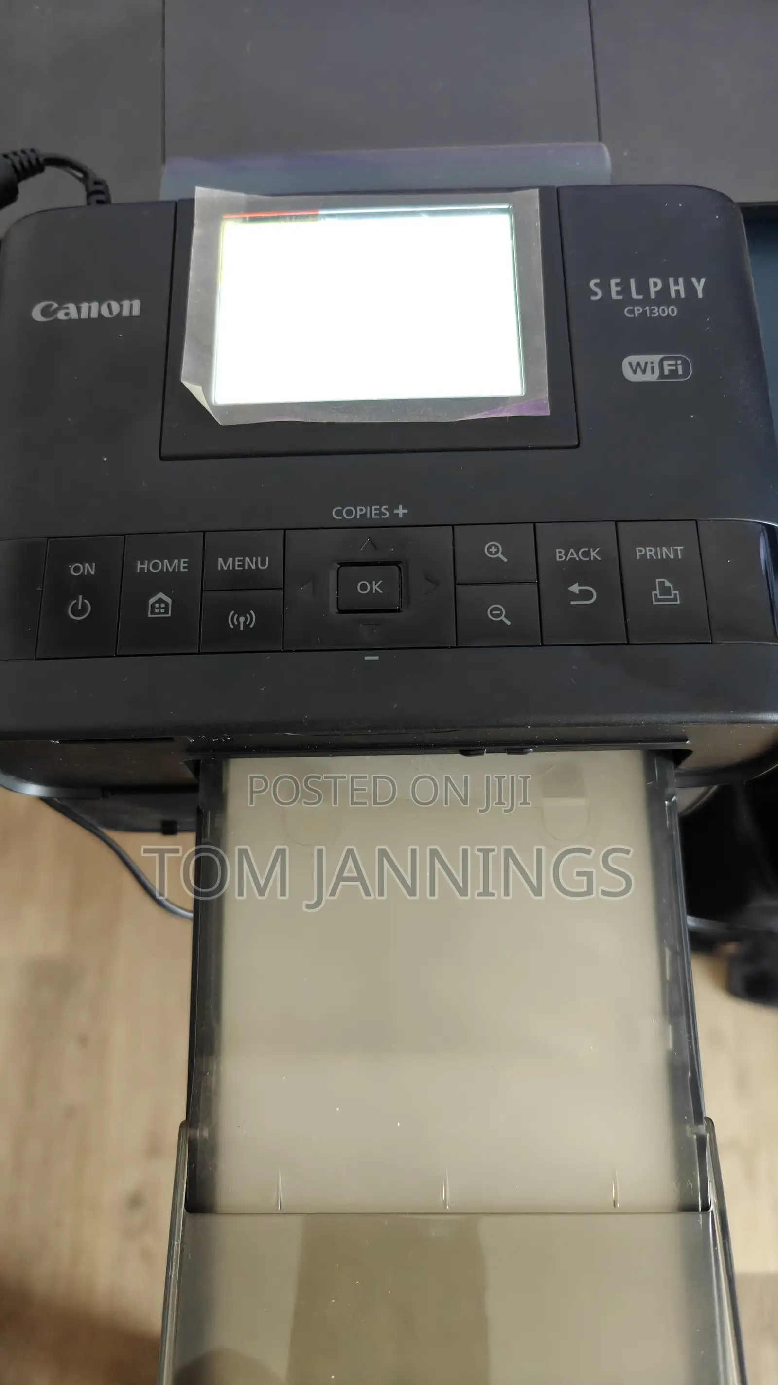 Like New Canon Selphy CP1300 Printer W/2 Batteries