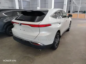 Toyota Harrier 2.0 2020 White