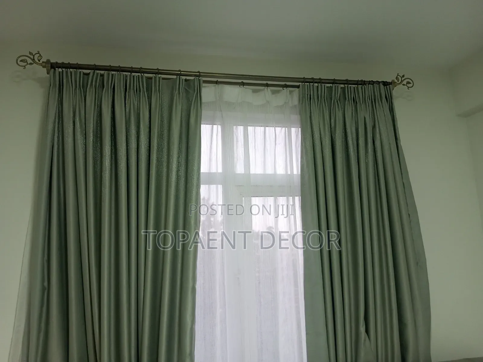 Beautiful Decorative Curtains