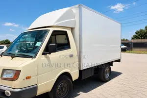 Ashok Leyland 2017 Cream White for Sale