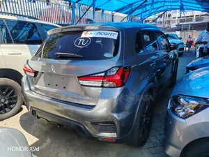 Mitsubishi RVR 2019 Silver