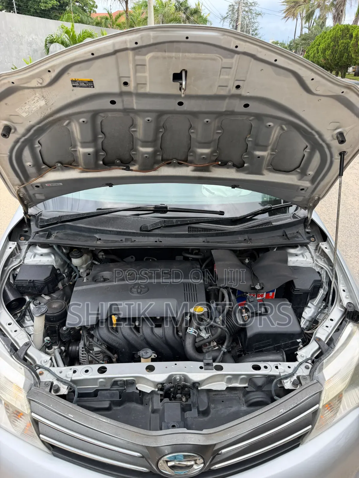 Toyota Axio 2013 Silver