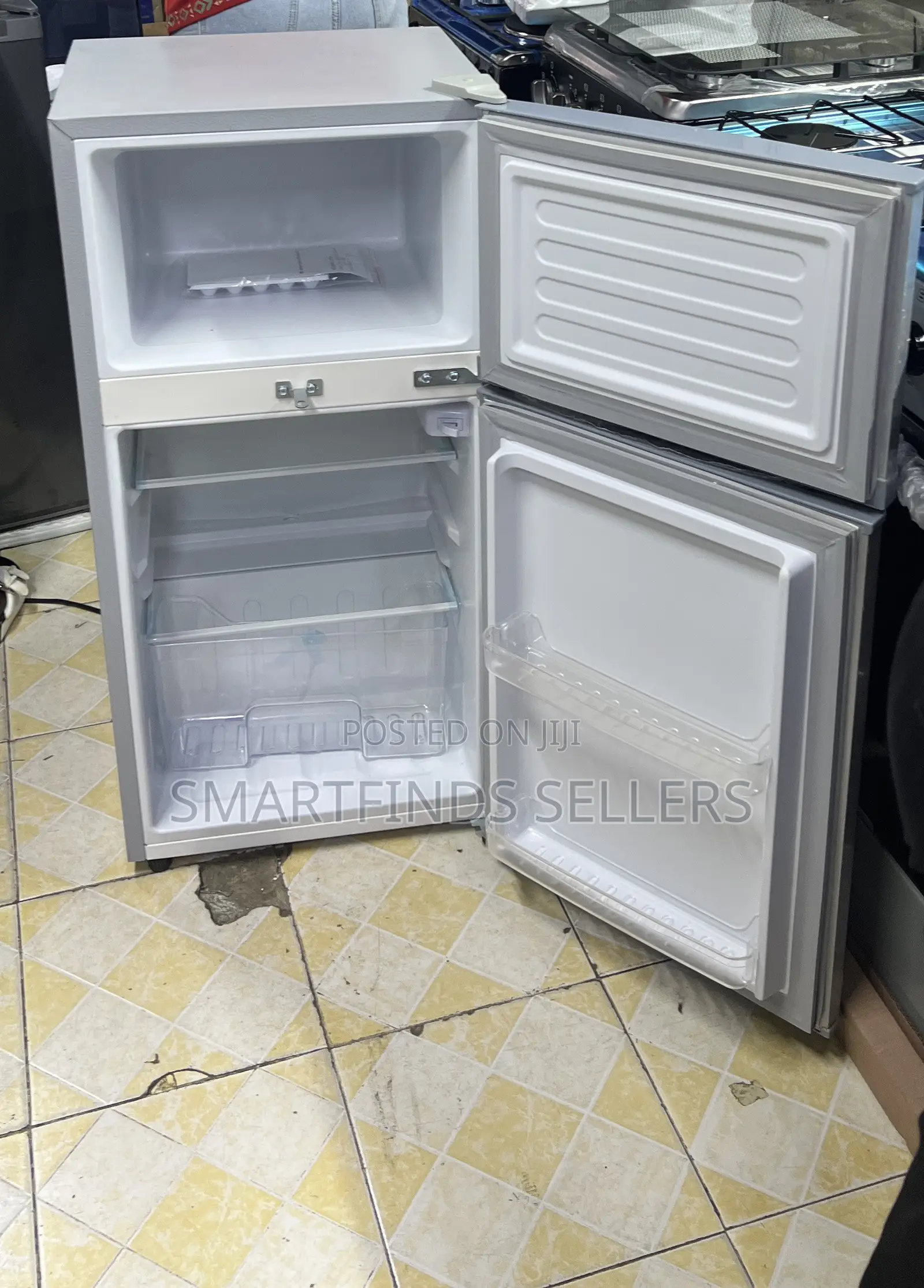 Volsmart 108L Spacious Refrigerator