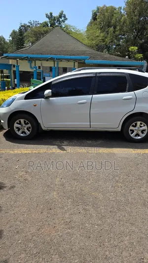 Honda Fit 2023 White