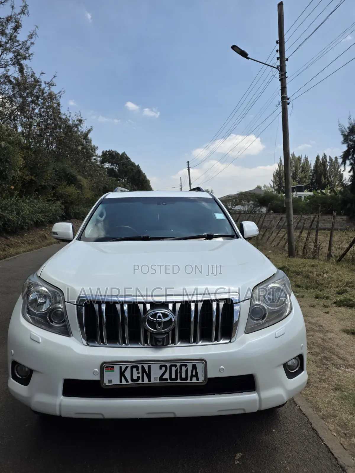 Toyota Land Cruiser Prado 2011 White