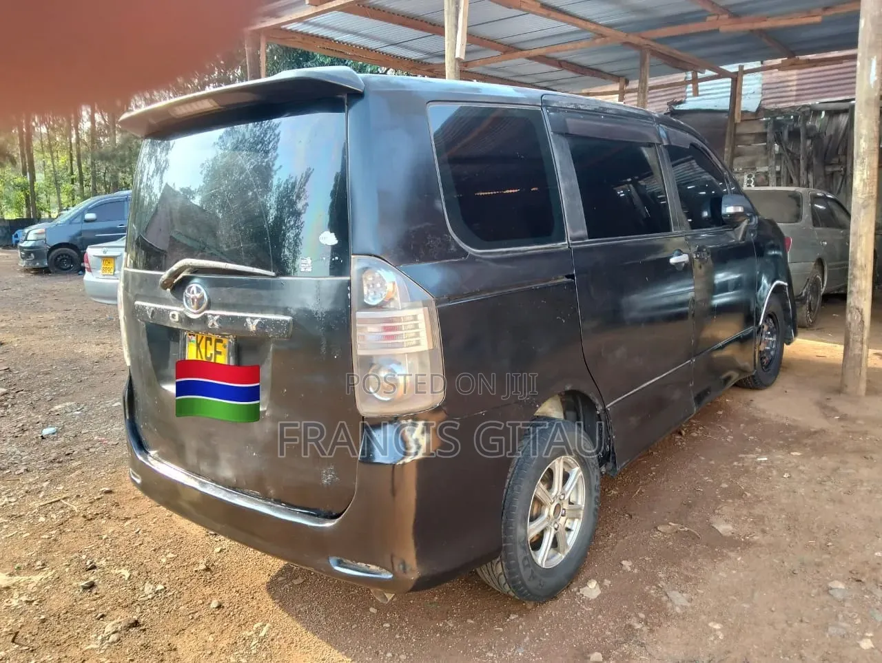 Toyota Voxy 2010 Blue