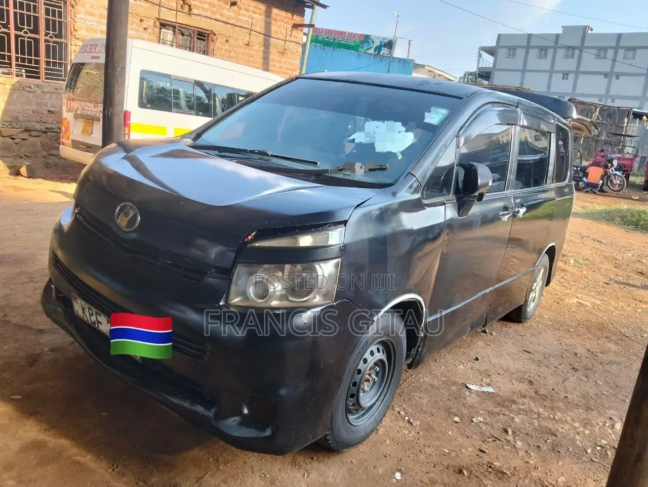 Toyota Voxy 2010 Blue