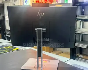 Desktop Computer HP EliteOne 800 8GB Intel SSD 256GB