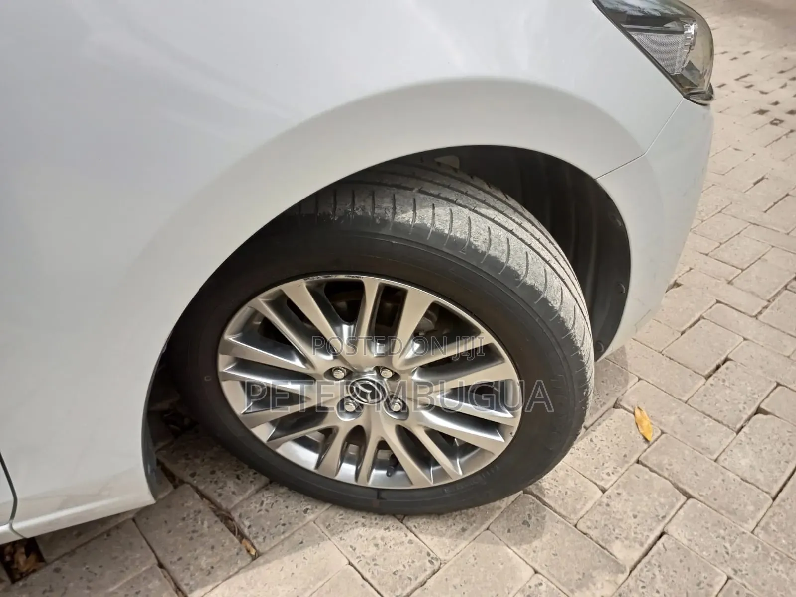 Mazda 2 2019 Pearl