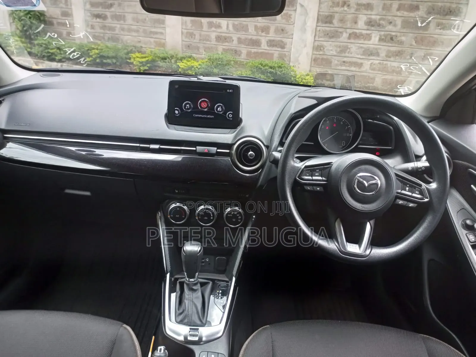 Mazda 2 2019 Pearl