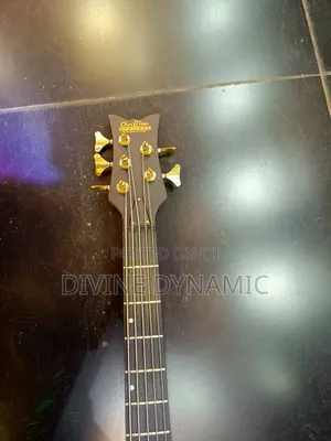 Christian Heritage 5 Strings Bass Quitar