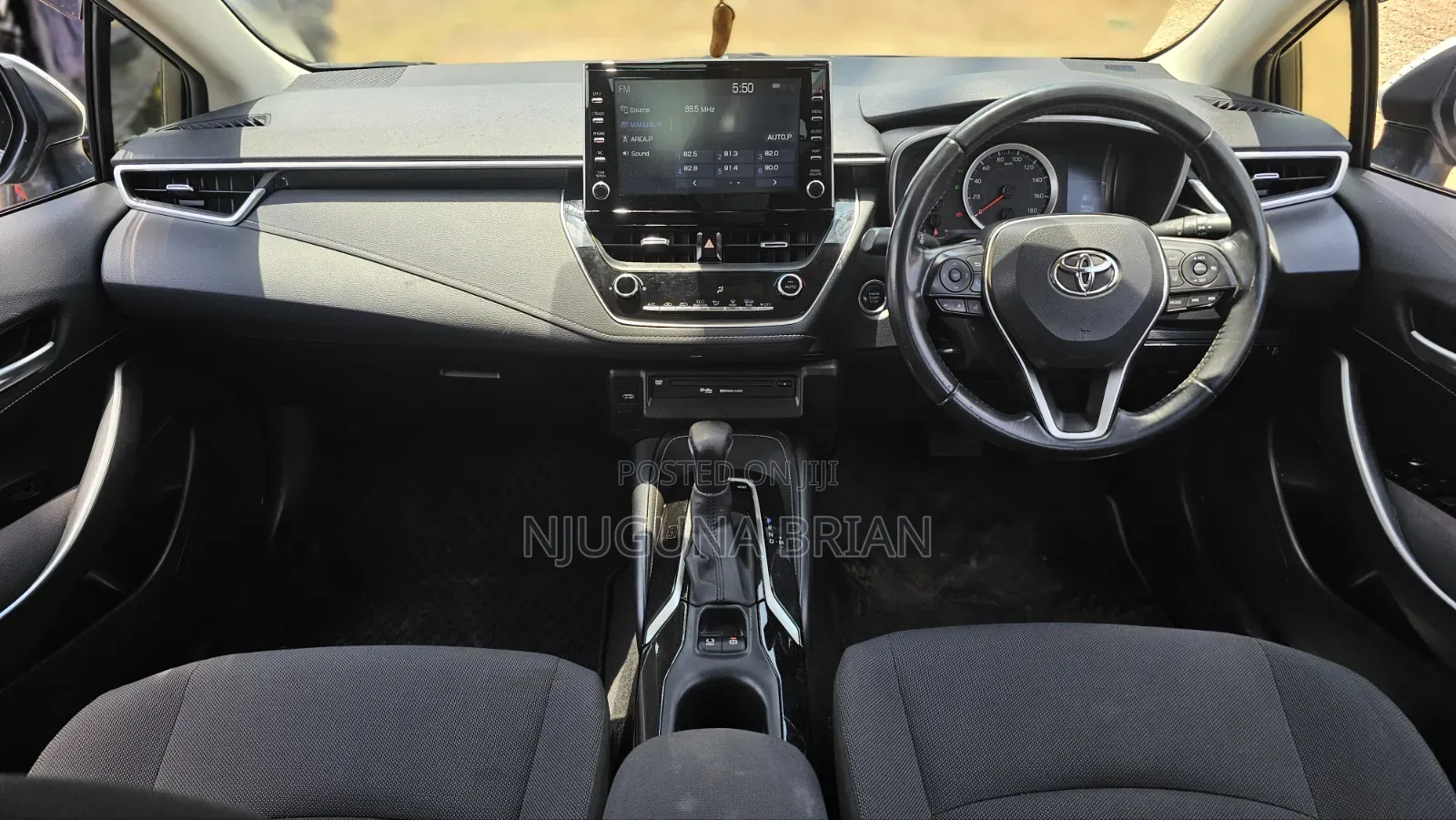 Toyota Corolla L 2020 White