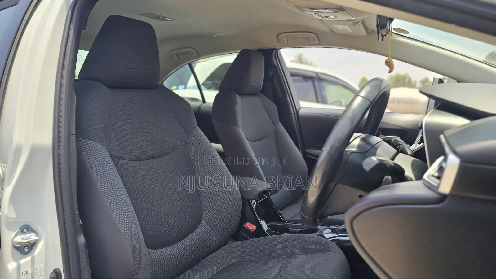 Toyota Corolla L 2020 White
