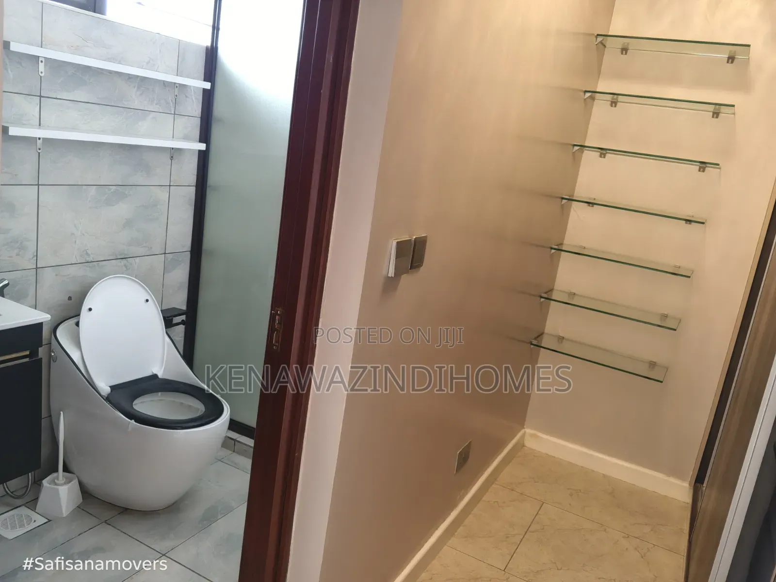 4bdrm Townhouse / Terrace in Syokimu, Gateway Mall Area for rent