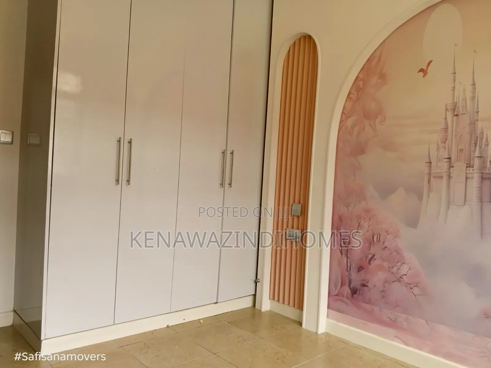 4bdrm Townhouse / Terrace in Syokimu, Gateway Mall Area for rent