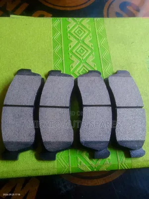 Genuine KD 3732 55810-82m01 Brake Pads