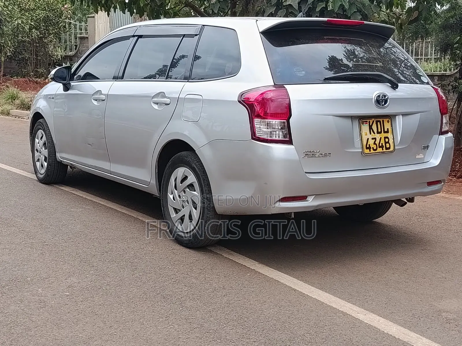 Toyota Corolla Fielder 2015 Silver