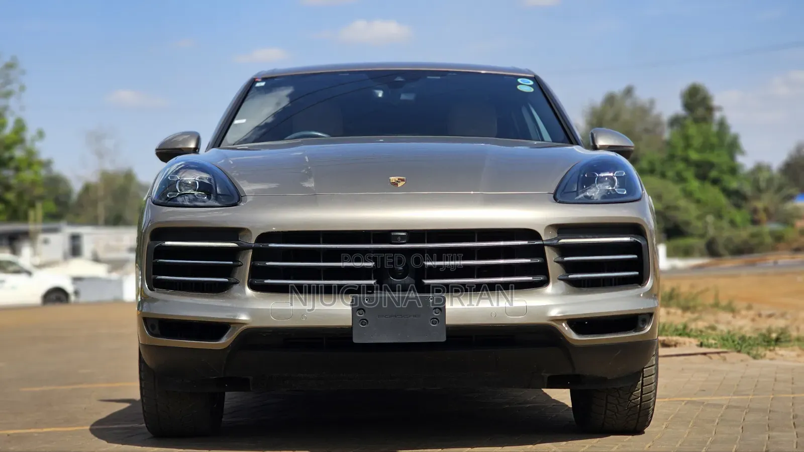 Porsche Cayenne Base AWD 2019 Gold