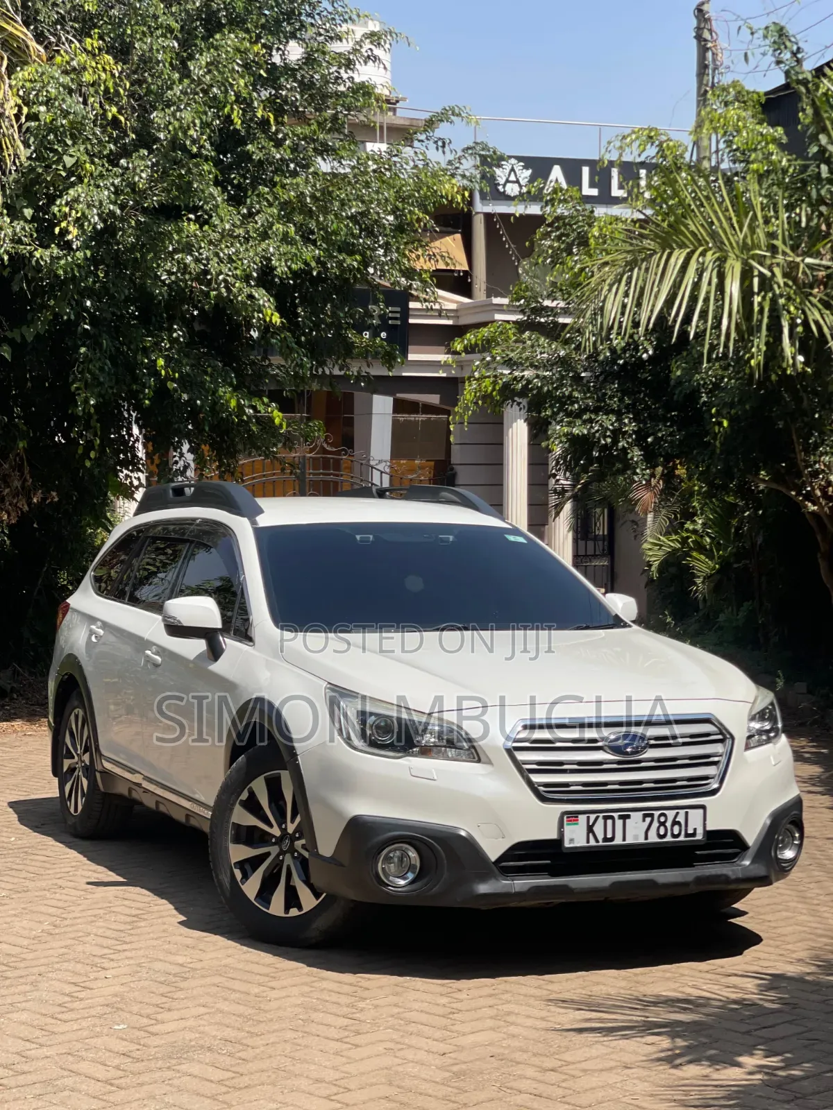 Subaru Outback 2014 White