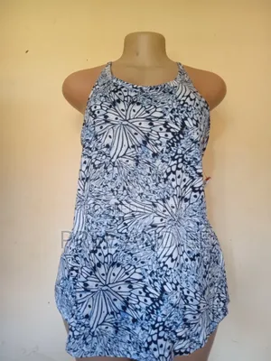 Women Sleeveless Tops