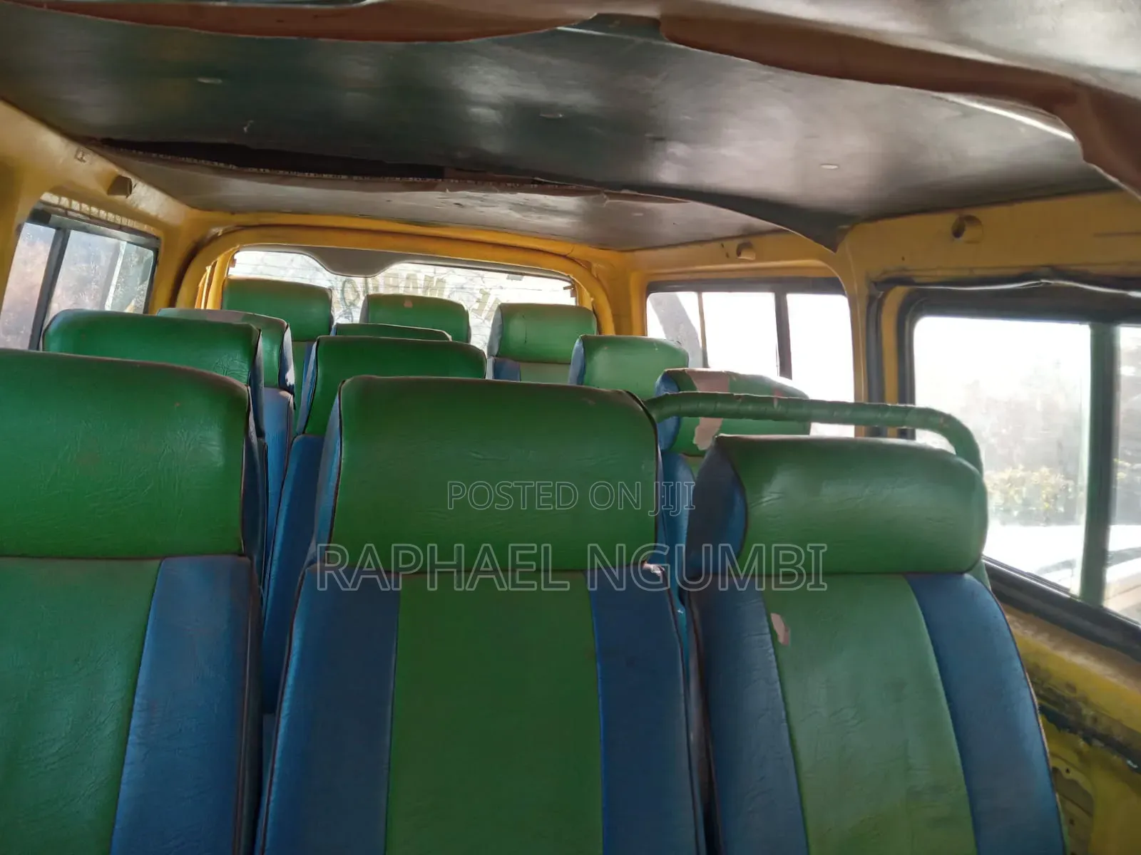 Toyota HiAce 2012 Yellow