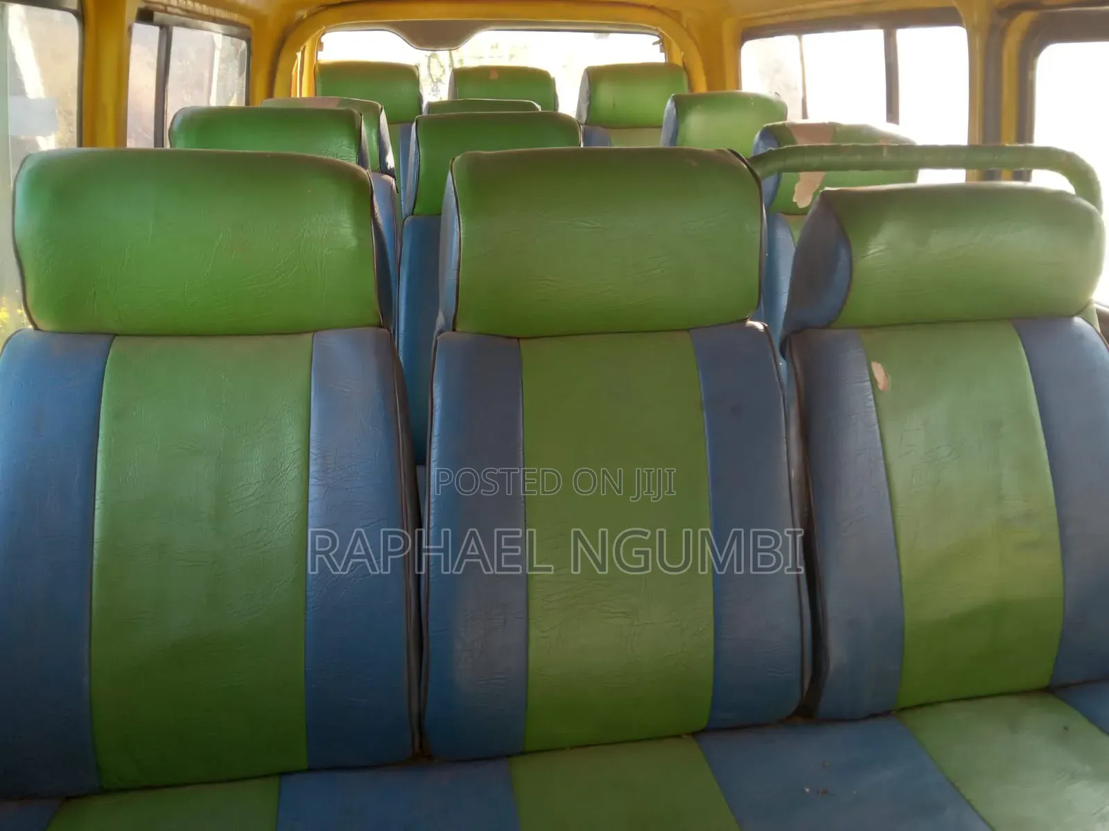 Toyota HiAce 2012 Yellow