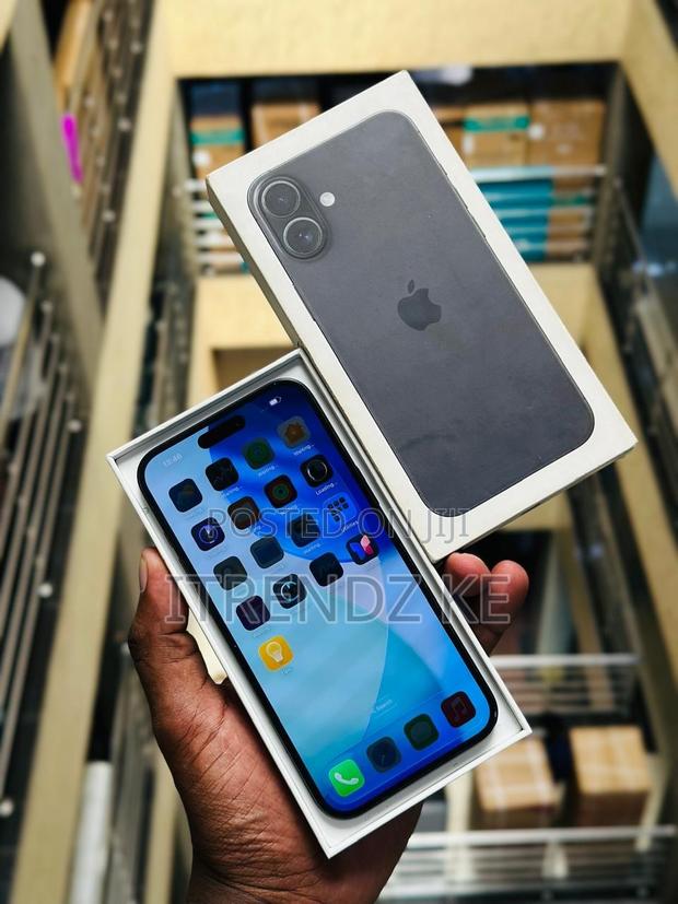 Apple iPhone 16 Plus 128 GB Black - thumbnail 2
