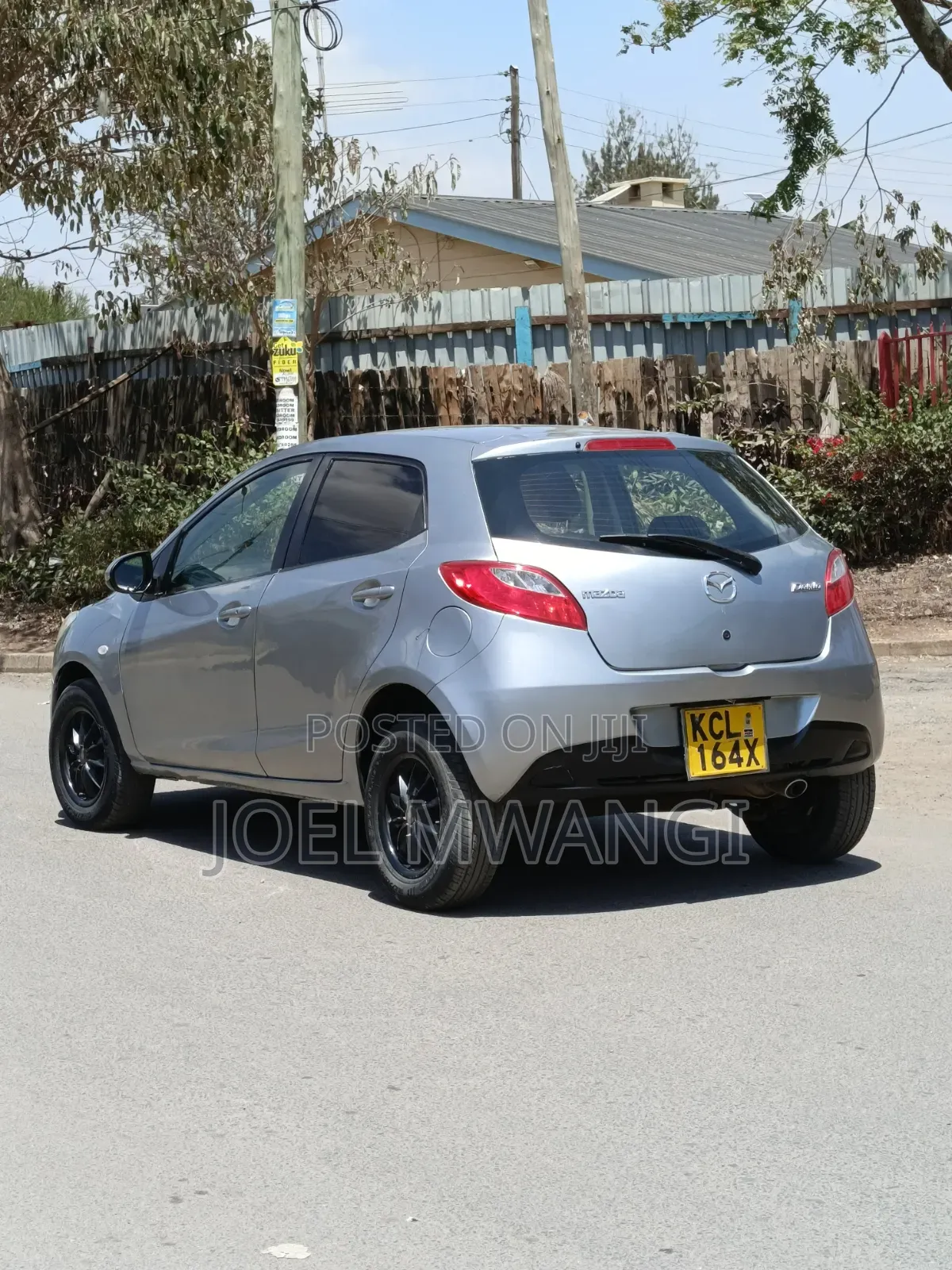 Mazda Demio 2010 Silver