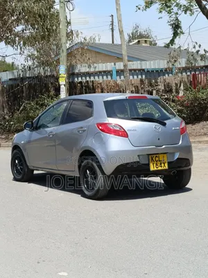 Mazda Demio 2010 Silver