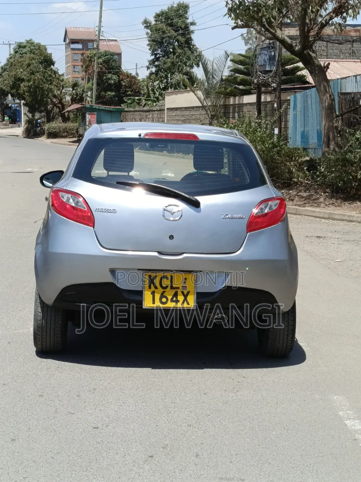 Mazda Demio 2010 Silver