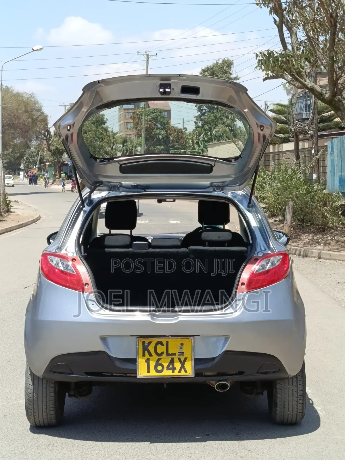 Mazda Demio 2010 Silver