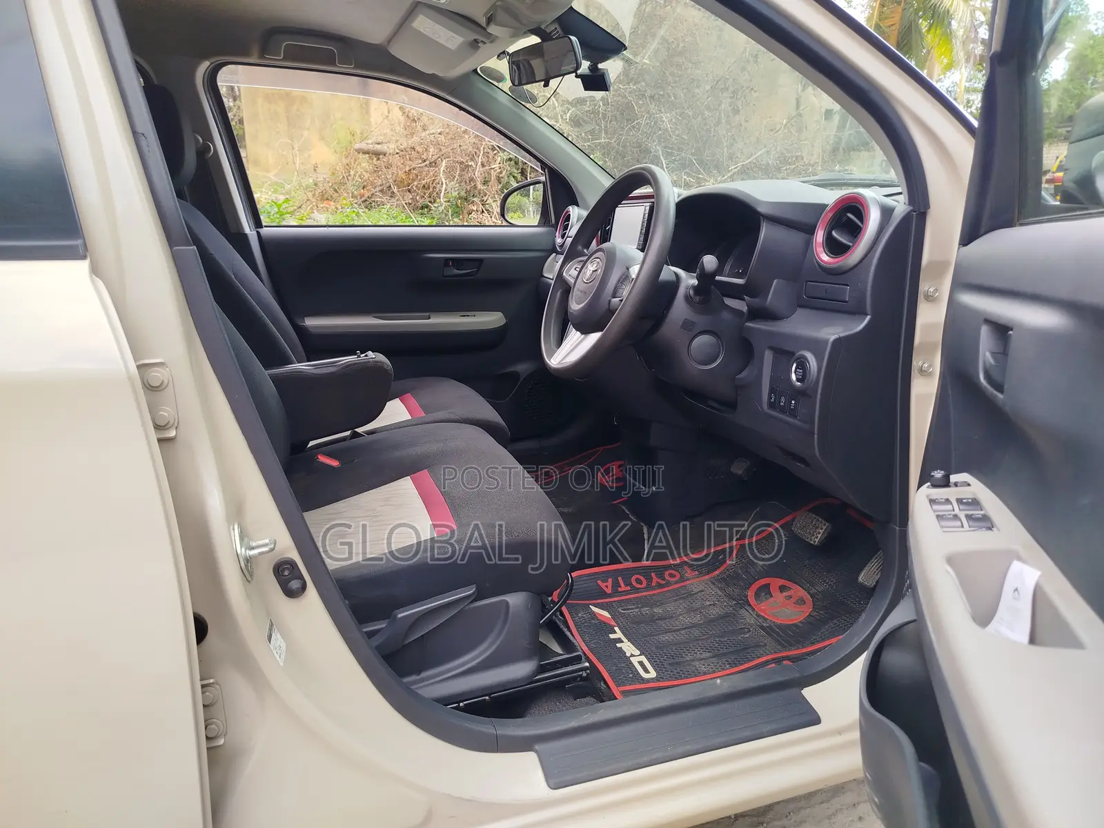 Toyota Passo 1.0 FWD 2018 Beige