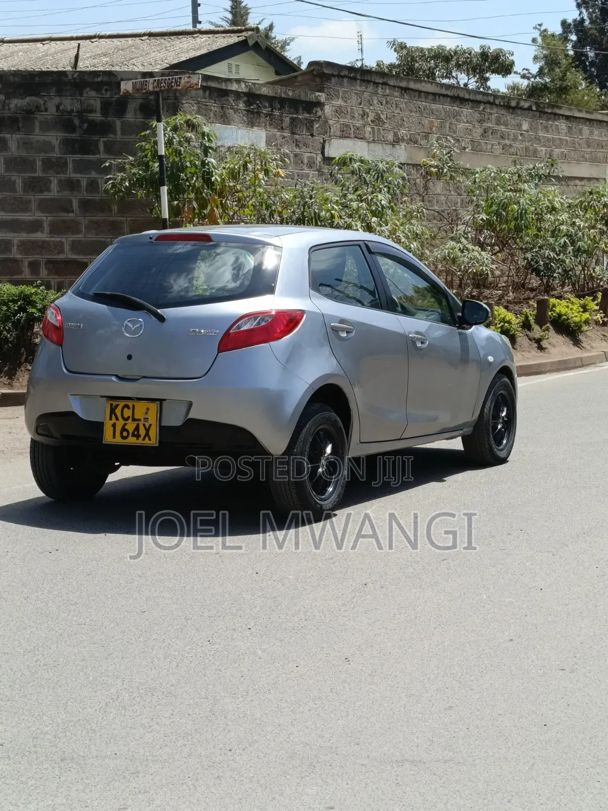 Mazda Demio 2010 Silver