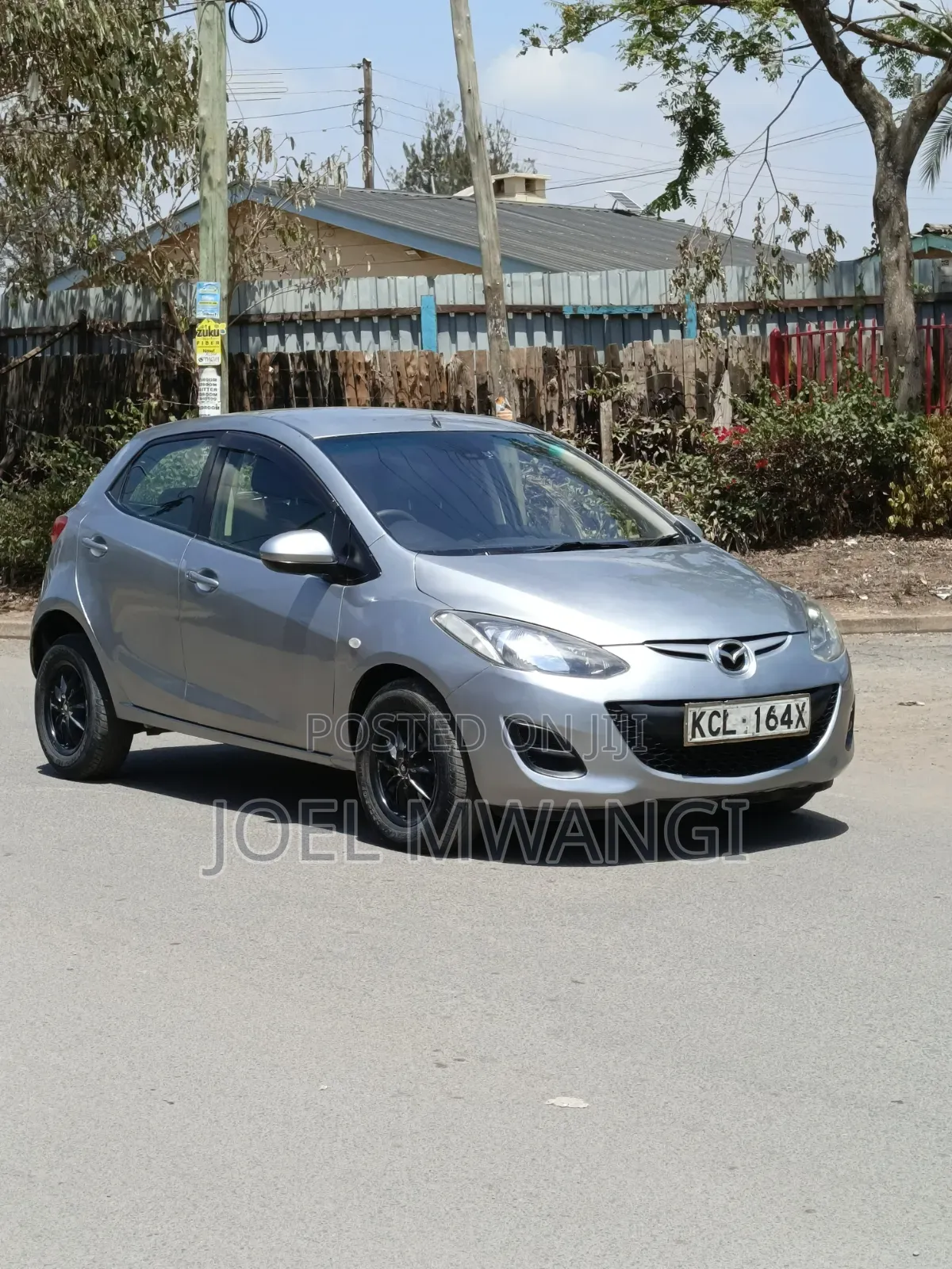 Mazda Demio 2010 Silver