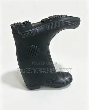 Black Heavy Duty Gumboots