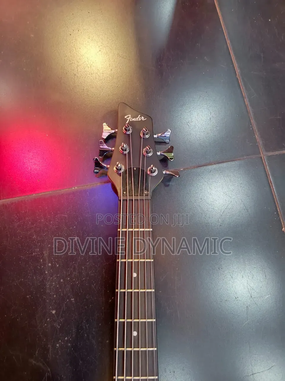 Fender 6 Strings Electric Guitar