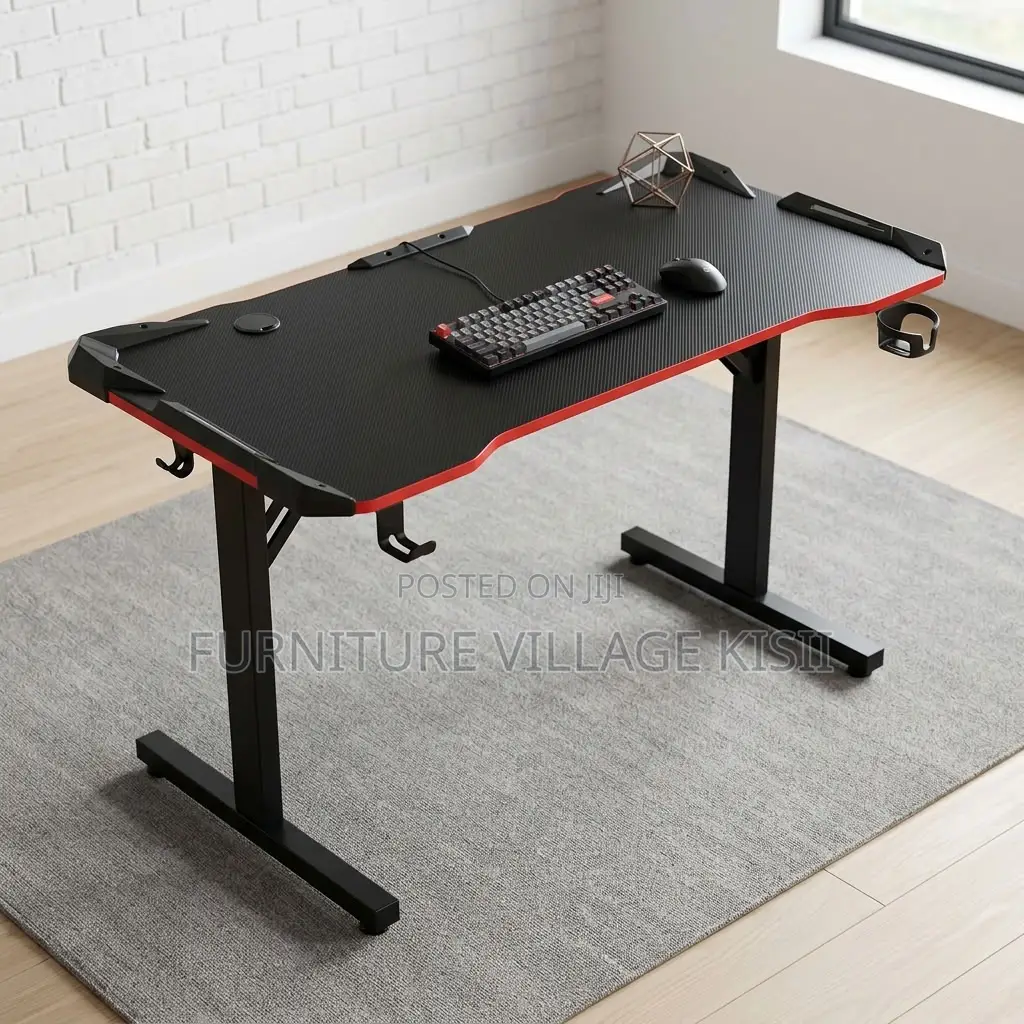 1.2m Generic Gaming Desk