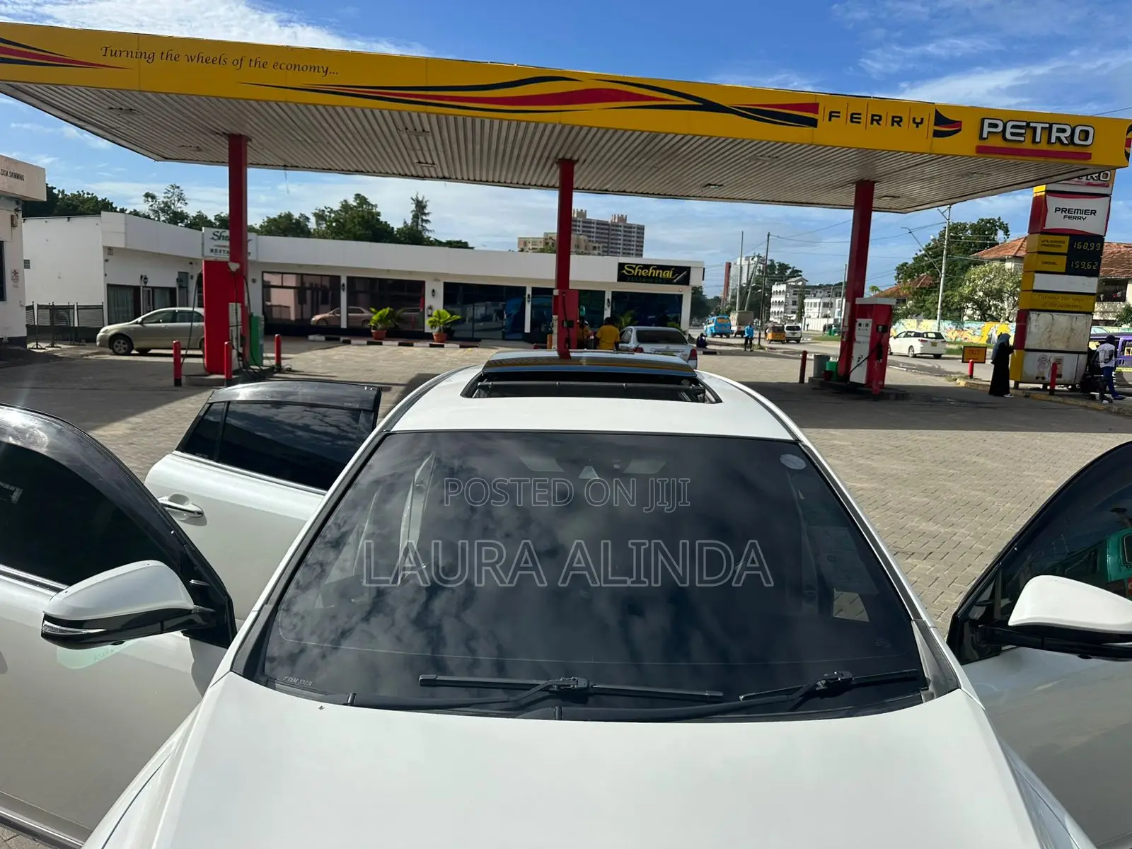 Toyota Harrier 2018 White