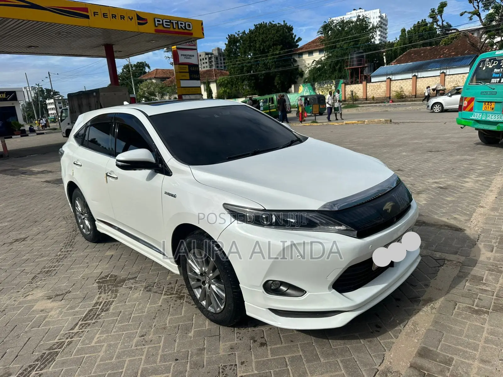Toyota Harrier 2018 White
