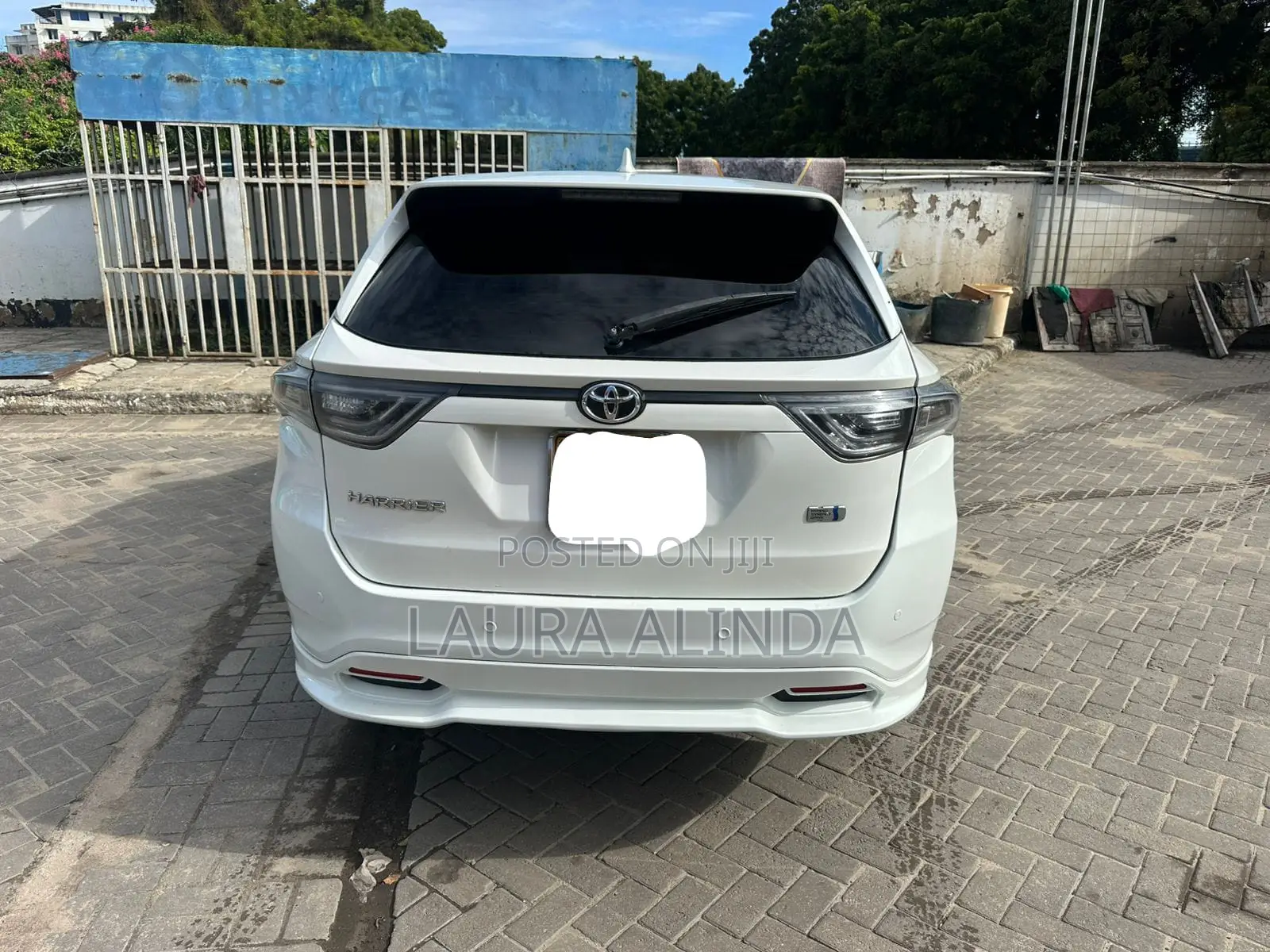 Toyota Harrier 2018 White