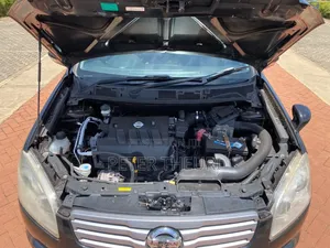 Nissan Dualis 2010 Black