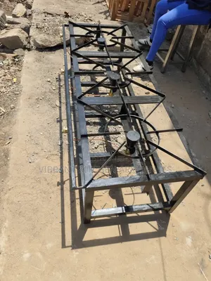 Three Burner Mild Steel Commercial Cooker