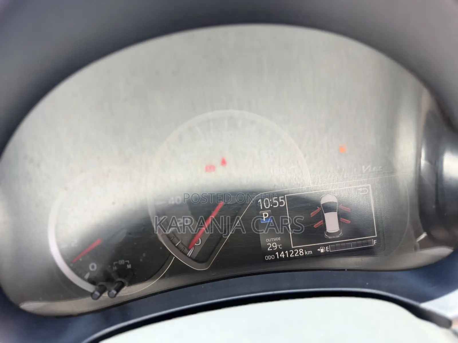 Toyota Vitz 1.3 FWD 5dr 2015 Silver